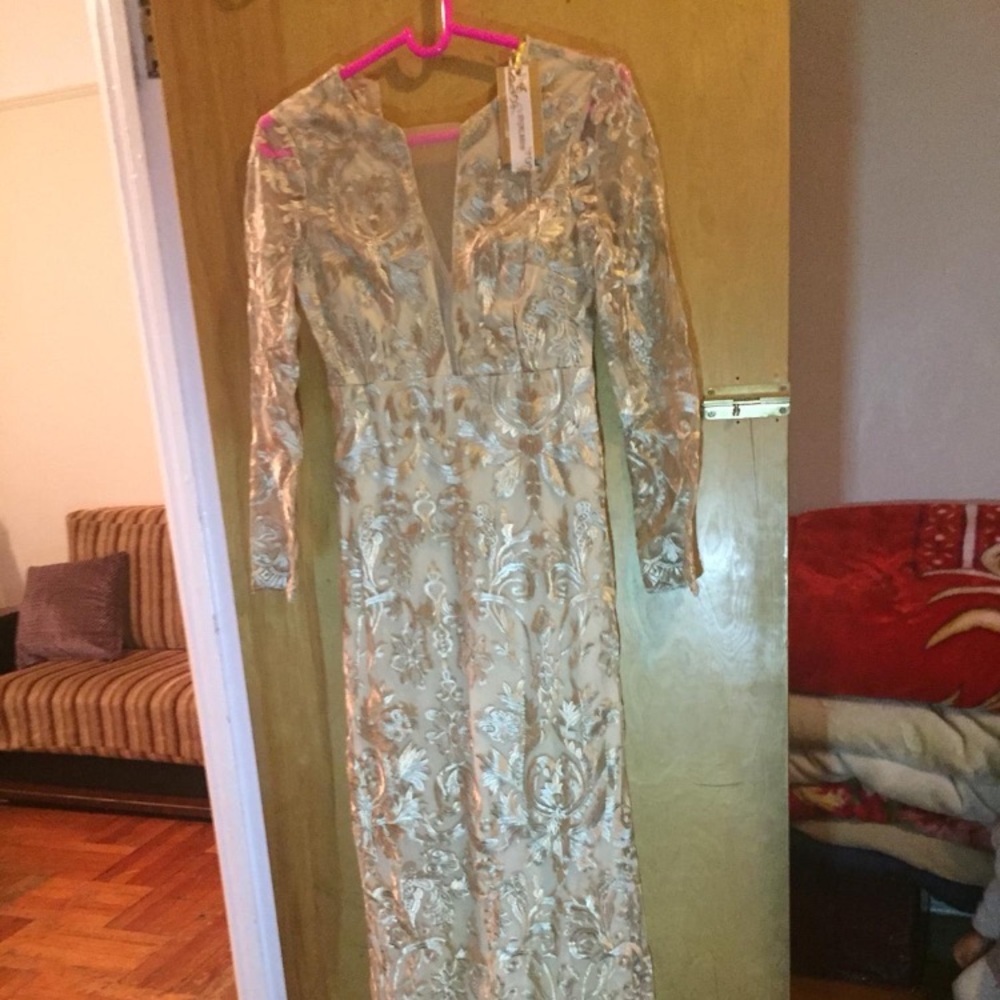 Glamorous long dress